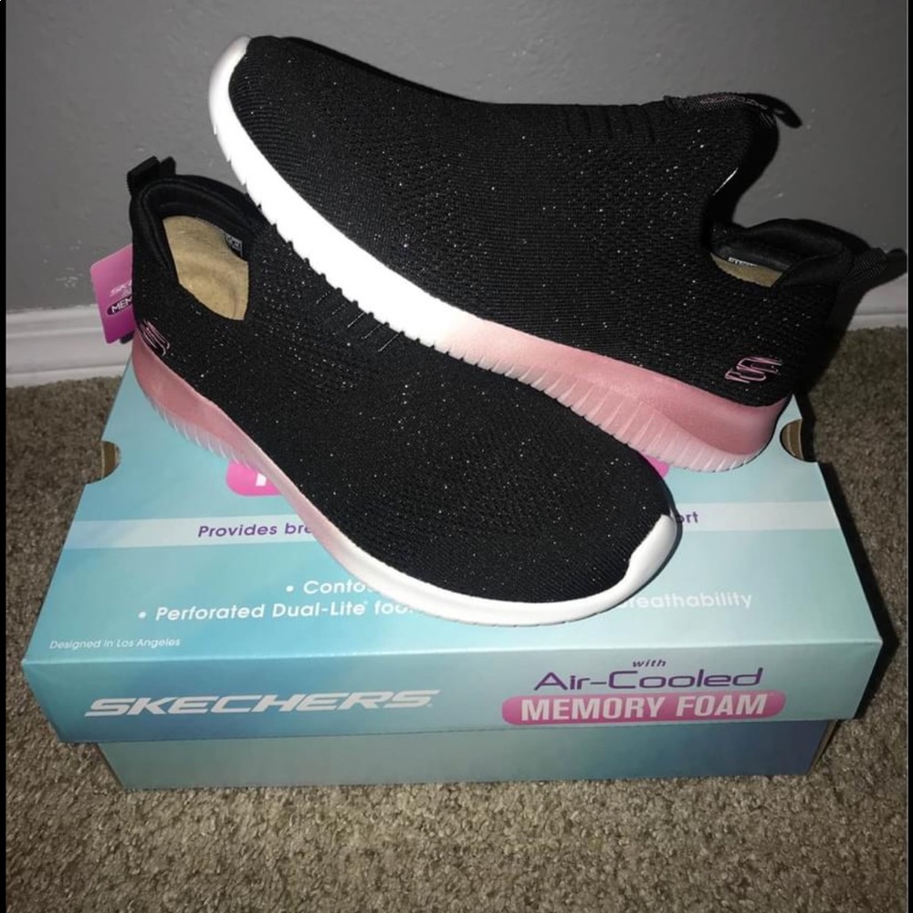 Sketchers ultra flex w/memory foam